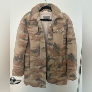 LEVI’s Fleece Camouflage Jacket